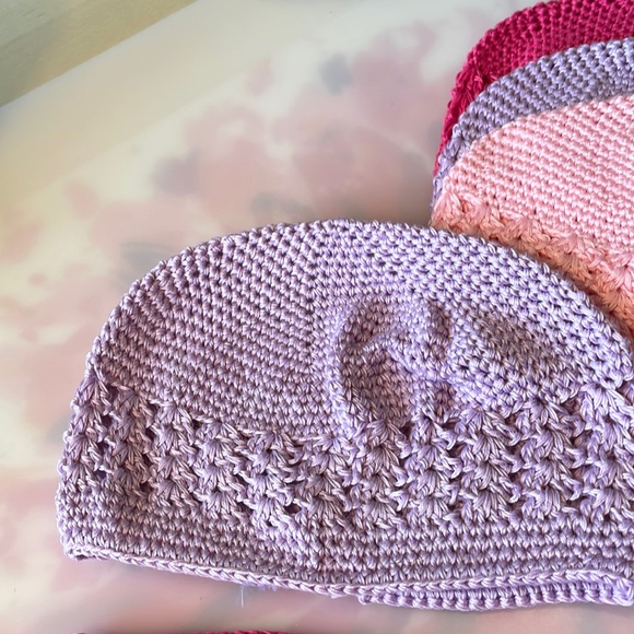 NWOT 2 Sets of 4 Kids Beanie Hats - Picture 4 of 5